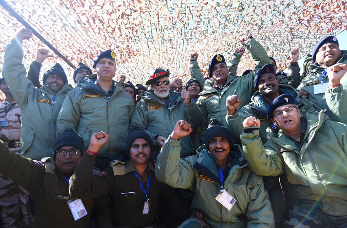 Diwali is even more special when celebrated with our brave soldiers. Here are some glimpses from Kargil.